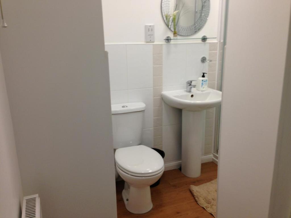 Apple House Guesthouse Heathrow Airport Hillingdon Zimmer foto